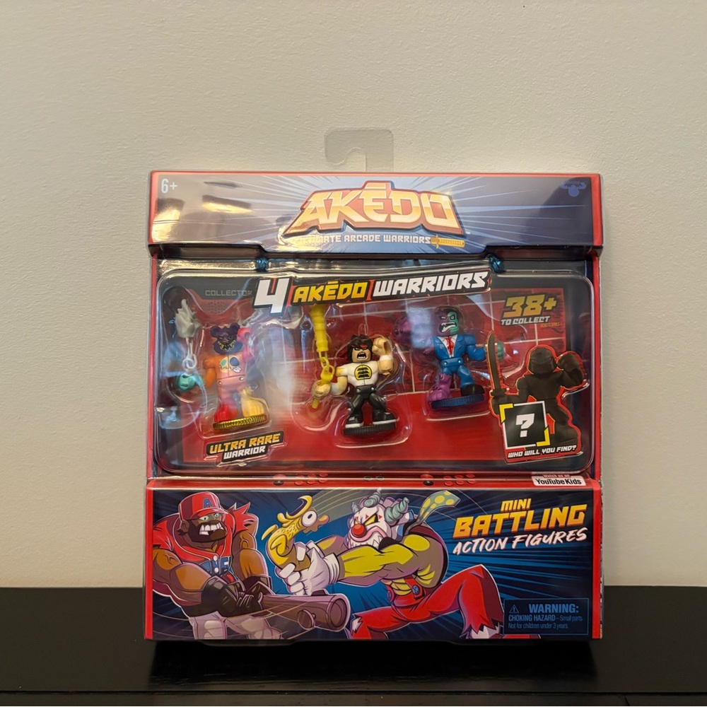 Akedo Warriors Mini Battling Action Figures - 4 Pack